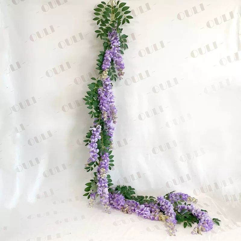 Pekeng wisteria vine
