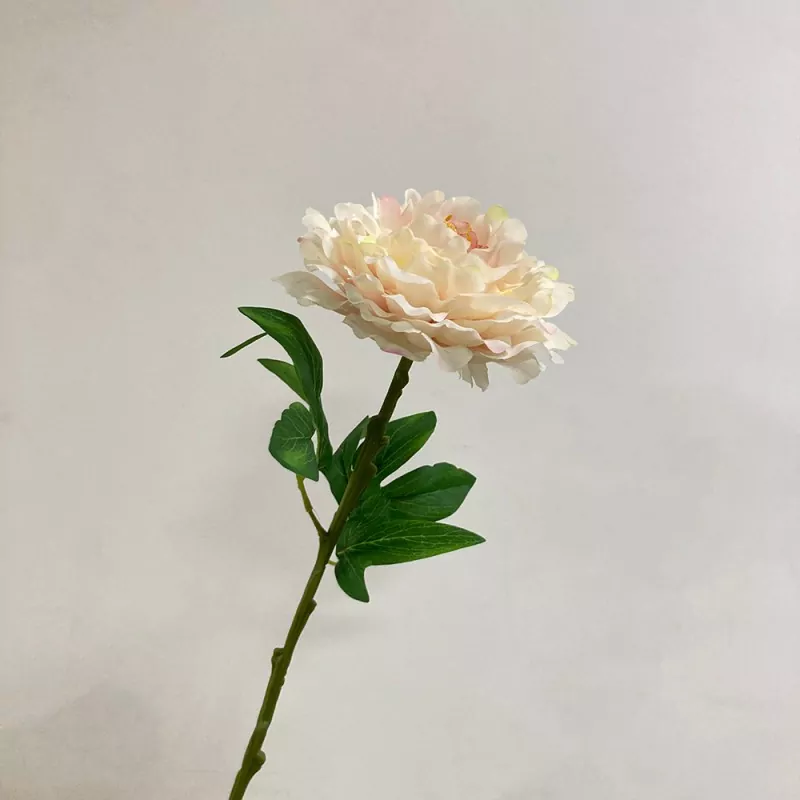 Malaking artipisyal na peony bulaklak